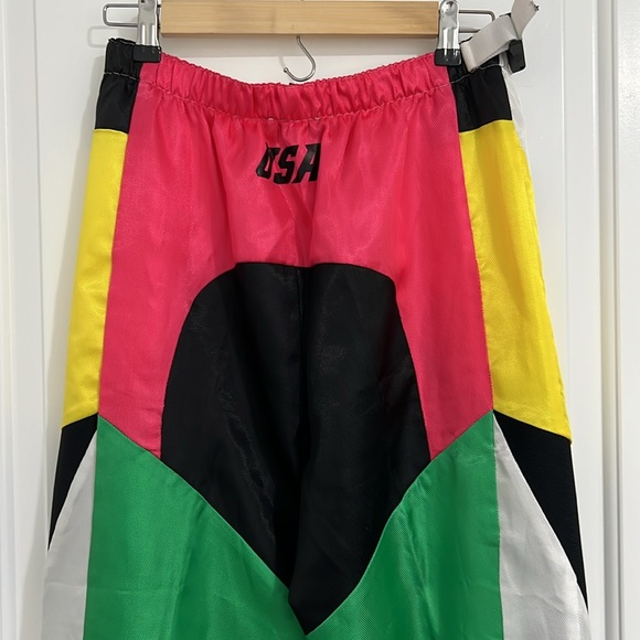 Bottoms - Picture 4 of 7